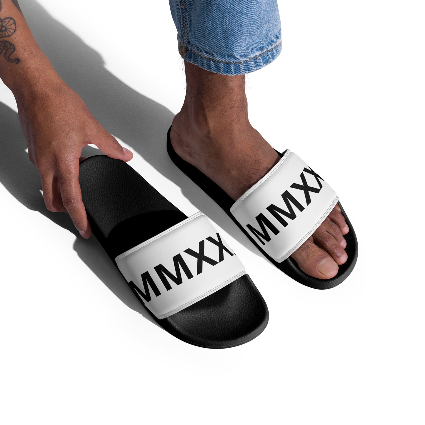 Men’s "2022" slides